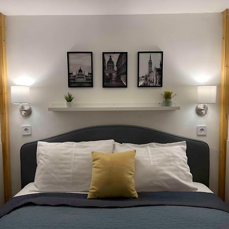 R172 Elitehost Raday Studio Apartment Budapest Exterior photo