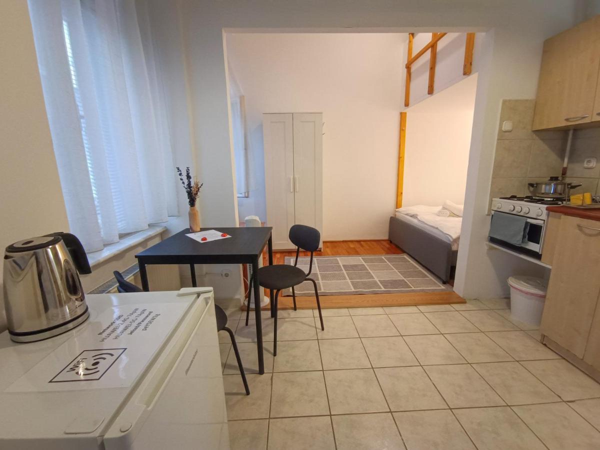 R172 Elitehost Raday Studio Apartment Budapest Exterior photo